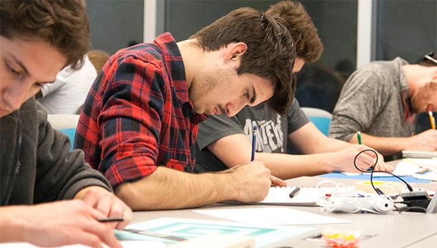 Becas nominadas